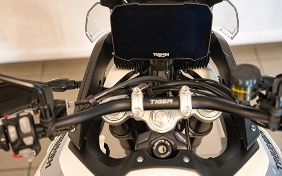 Gebrauchtmotorrad Triumph Tiger 900 GT Pro - Bild 10