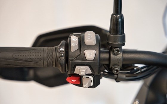 Gebrauchtmotorrad Triumph Tiger 900 GT Pro - Bild 13