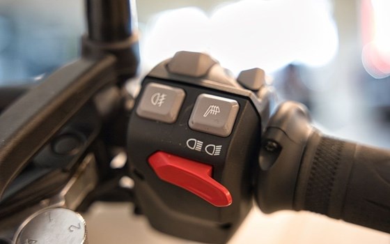 Gebrauchtmotorrad Triumph Tiger 900 GT Pro - Bild 14