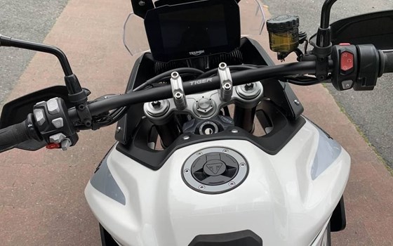 Gebrauchtmotorrad Triumph Tiger 900 GT Pro - Bild 16