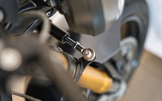 Gebrauchtmotorrad Triumph Speed Triple 1200 RS - Bild 17