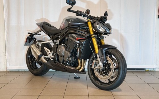 Gebrauchtmotorrad Triumph Speed Triple 1200 RS - Bild 7