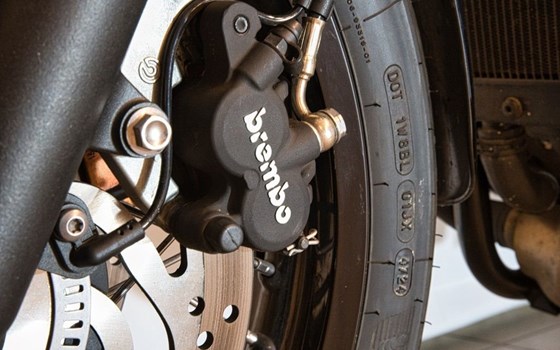 Gebrauchtmotorrad Triumph Bonneville T120 Black - Bild 20