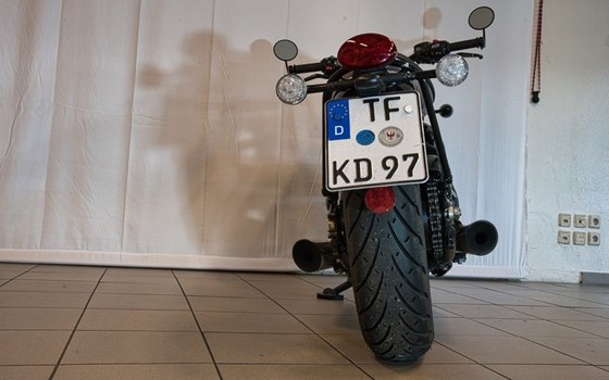 Gebrauchtmotorrad Triumph Bonneville Bobber - Bild 8