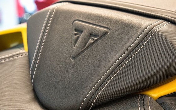 Gebrauchtmotorrad Triumph Street Triple RS - Bild 15