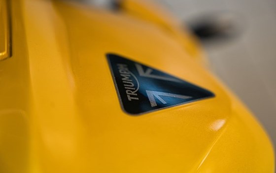 Gebrauchtmotorrad Triumph Street Triple RS - Bild 16