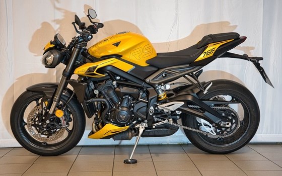 Gebrauchtmotorrad Triumph Street Triple RS - Bild 3