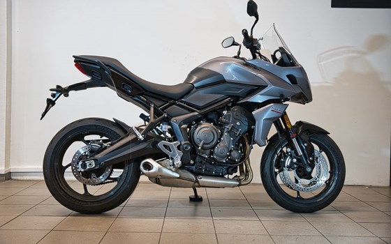 Gebrauchtmotorrad Triumph Tiger Sport 660 - Bild 2