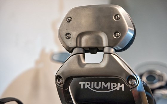 Gebrauchtmotorrad Triumph ROCKET 3 GT CHROME EDITION - Bild 15