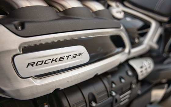 Gebrauchtmotorrad Triumph ROCKET 3 GT CHROME EDITION - Bild 9