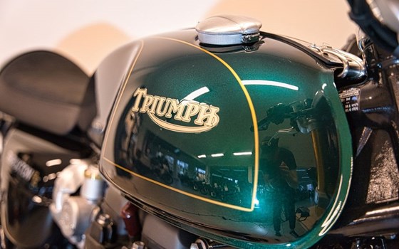Gebrauchtmotorrad Triumph Thruxton RS - Bild 14