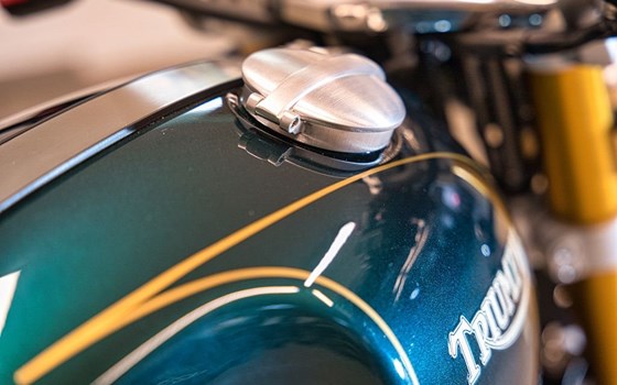 Gebrauchtmotorrad Triumph Thruxton RS - Bild 16