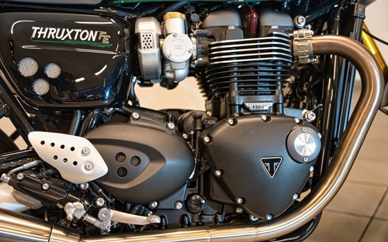 Gebrauchtmotorrad Triumph Thruxton RS - Bild 20