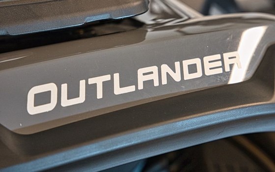 Neufahrzeug Can-Am Outlander Max DPS 1000T - Bild 12
