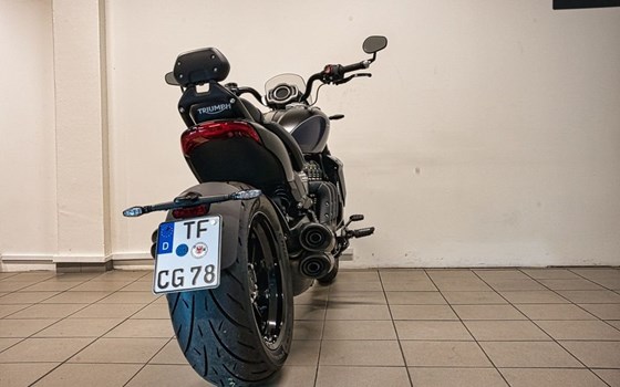 Gebrauchtmotorrad Triumph Rocket 3 Storm GT - Bild 6