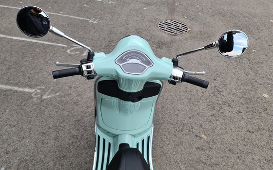 Neufahrzeug Vespa Primavera 50 - Bild 7 Neufahrzeug Vespa Primavera 50 - Bild 7