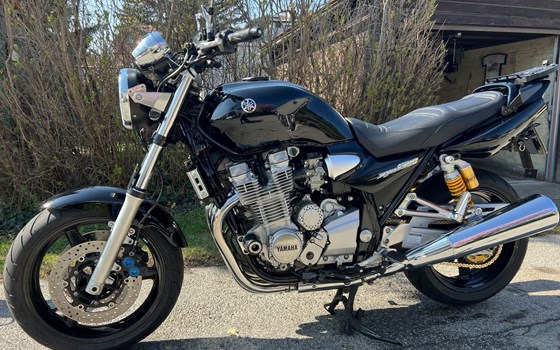 Gebrauchtmotorrad Yamaha XJR 1300 - Bild 1 Gebrauchtmotorrad Yamaha XJR 1300 - Bild 1