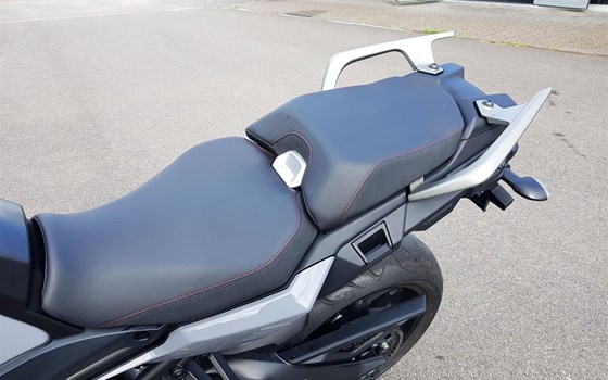 Gebrauchtmotorrad Yamaha MT-09 - Bild 6