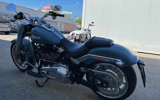 Gebrauchtmotorrad Harley-Davidson Softail Fat Boy 114 FLFBS - Bild 8 Gebrauchtmotorrad Harley-Davidson Softail Fat Boy 114 FLFBS - Bild 8