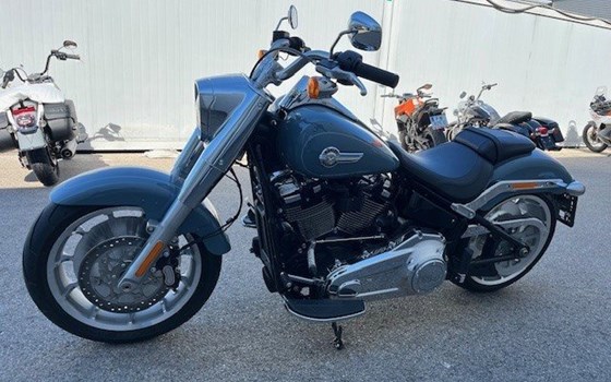 Gebrauchtmotorrad Harley-Davidson Softail Fat Boy 114 FLFBS - Bild 9 Gebrauchtmotorrad Harley-Davidson Softail Fat Boy 114 FLFBS - Bild 9