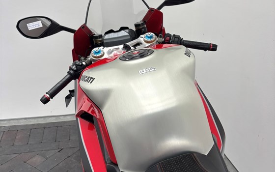 Gebrauchtmotorrad Ducati Panigale V4 R - Bild 5