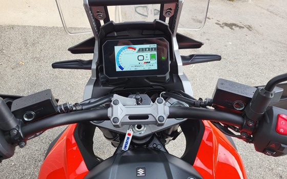 Gebrauchtmotorrad Suzuki V-Strom 1050 - Bild 4 Gebrauchtmotorrad Suzuki V-Strom 1050 - Bild 4