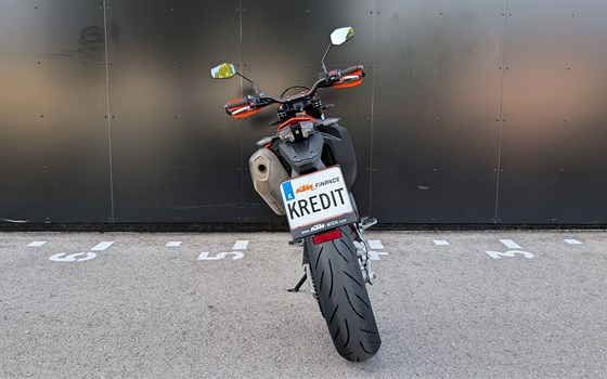 Gebrauchtmotorrad KTM 690 SMC R - Bild 5 Gebrauchtmotorrad KTM 690 SMC R - Bild 5