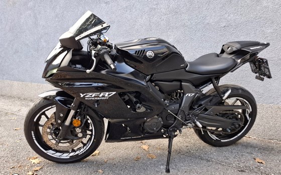 Gebrauchtmotorrad Yamaha R7 35 kW - Bild 2 Gebrauchtmotorrad Yamaha R7 35 kW - Bild 2