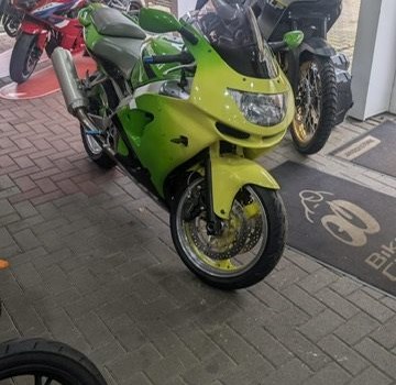 Gebrauchtmotorrad Kawasaki Ninja ZX-6R - Bild 4