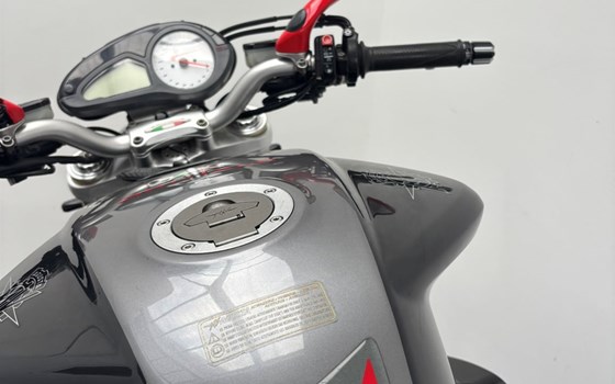 Gebrauchtmotorrad MV Agusta Brutale 989 R - Bild 5