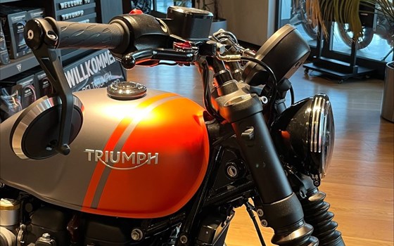 Neufahrzeug Triumph Bonneville Bobber - Bild 4