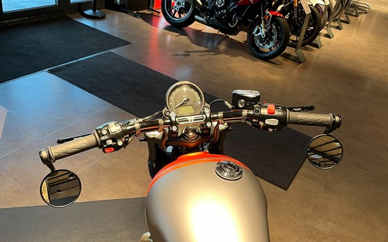 Neufahrzeug Triumph Bonneville Bobber - Bild 8