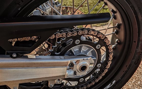 Gebrauchtmotorrad KTM 690 SMC R - Bild 10