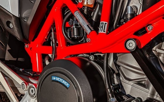 Gebrauchtmotorrad KTM 690 SMC R - Bild 6