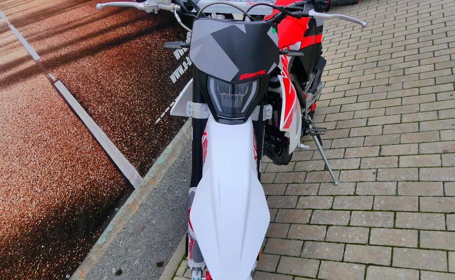 Angebot Fantic XEF 125 Competition Bild 7: Angebot Fantic XEF 125 Competition