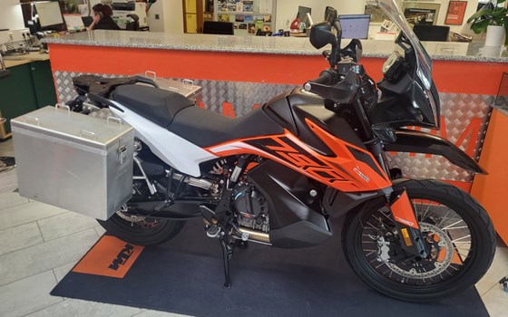 Gebrauchtmotorrad KTM 790 Adventure - Bild 4 Gebrauchtmotorrad KTM 790 Adventure - Bild 4