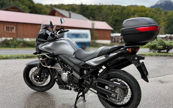Gebrauchtmotorrad Suzuki V-Strom 650 XT - Bild 2 Gebrauchtmotorrad Suzuki V-Strom 650 XT - Bild 2