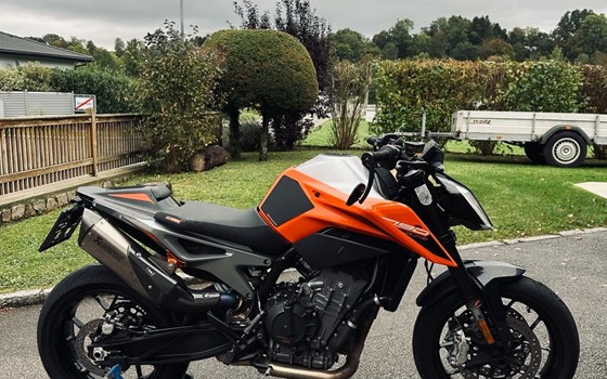 Gebrauchtmotorrad KTM 790 Duke L - Bild 1