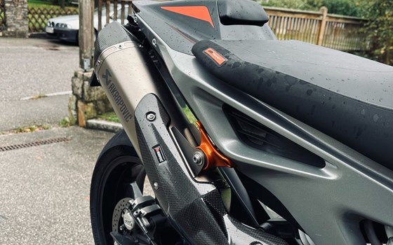 Gebrauchtmotorrad KTM 790 Duke L - Bild 7