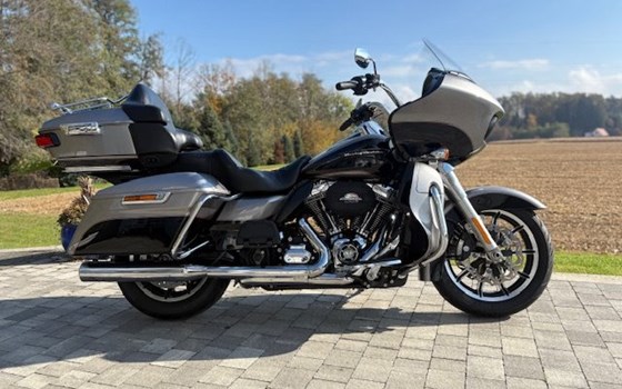 Gebrauchtmotorrad Harley-Davidson Road Glide Ultra - Bild 1 Gebrauchtmotorrad Harley-Davidson Road Glide Ultra - Bild 1
