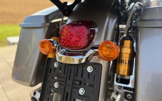 Gebrauchtmotorrad Harley-Davidson Road Glide Ultra - Bild 9 Gebrauchtmotorrad Harley-Davidson Road Glide Ultra - Bild 9