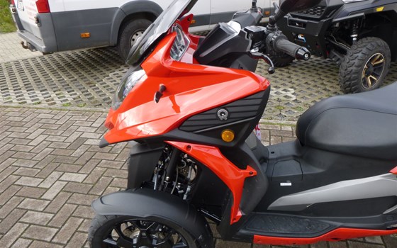 Gebrauchtmotorrad Quadro Vehicles GT 650 - Bild 3