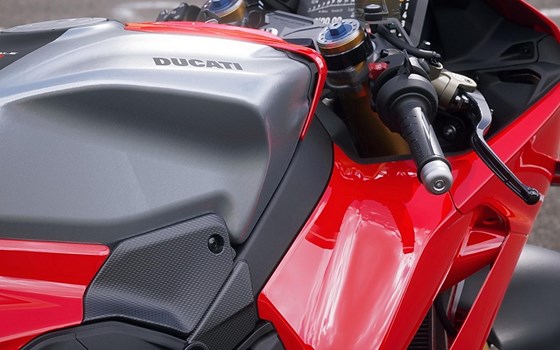 Neufahrzeug Ducati Panigale V4 R - Bild 5