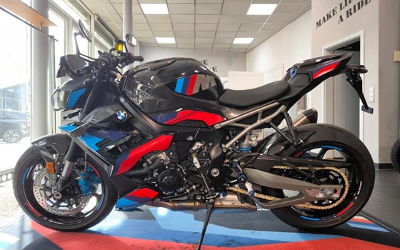 Neufahrzeug BMW M 1000 RR - Bild 1