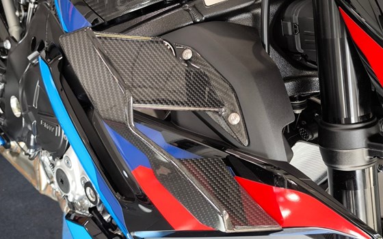 Neufahrzeug BMW M 1000 RR - Bild 9