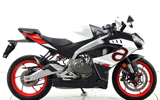 Motorrad Occasion Aprilia RS 457 - Bild 4