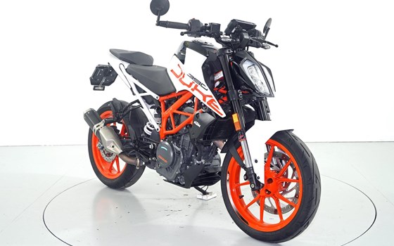 Motorrad Occasion KTM 390 Duke - Bild 2