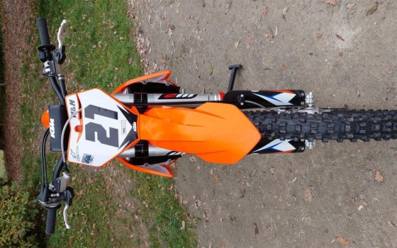Gebrauchtmotorrad KTM 450 SX-F - Bild 5 Gebrauchtmotorrad KTM 450 SX-F - Bild 5