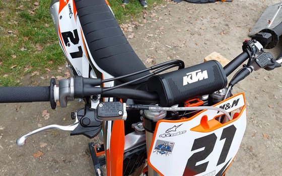 Gebrauchtmotorrad KTM 450 SX-F - Bild 8 Gebrauchtmotorrad KTM 450 SX-F - Bild 8