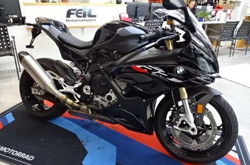 BMW S 1000 RR